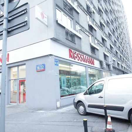 Fantastyczny Krolewska * Warsaw